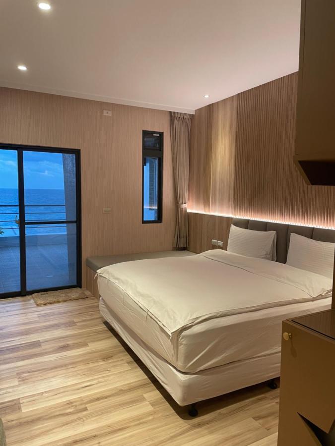 Beach Shoes Villa Yanliau Exterior photo